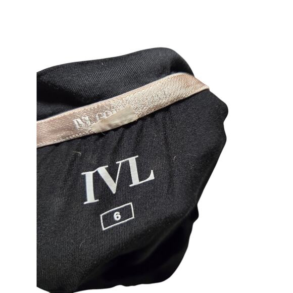 IVL black long sleeve twist front crop top, size 6 - Picture 4 of 4